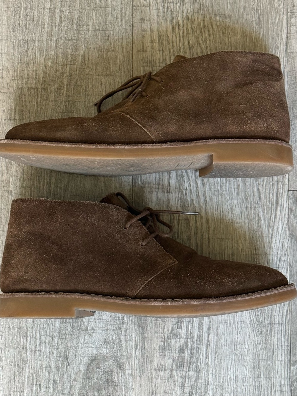 Men's Brown Suede Chukka Boots - Classic Lace-Up